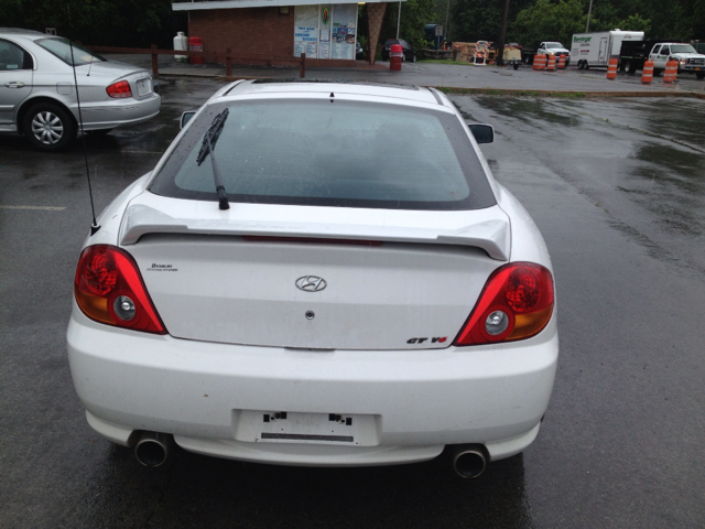 2003 Hyundai Tiburon SE LE Pro-4x