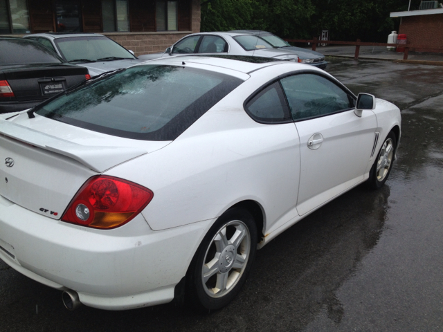 2003 Hyundai Tiburon SE LE Pro-4x