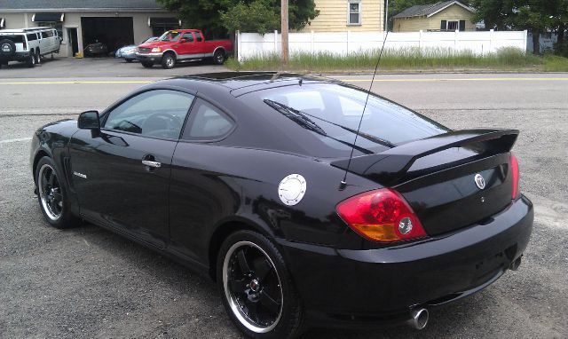 2003 Hyundai Tiburon SE LE Pro-4x