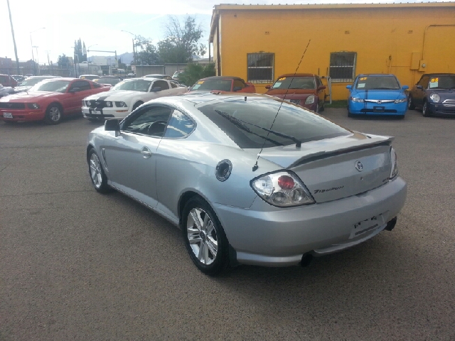 2003 Hyundai Tiburon SE LE Pro-4x