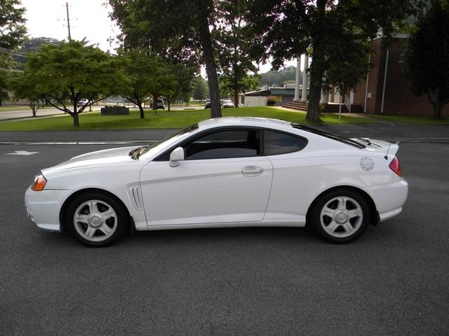2003 Hyundai Tiburon Unknown