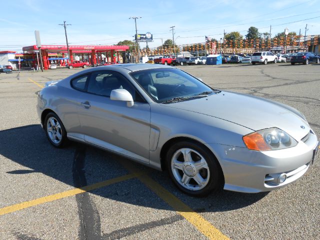 2003 Hyundai Tiburon SE LE Pro-4x
