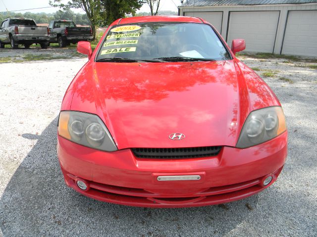 2003 Hyundai Tiburon Base