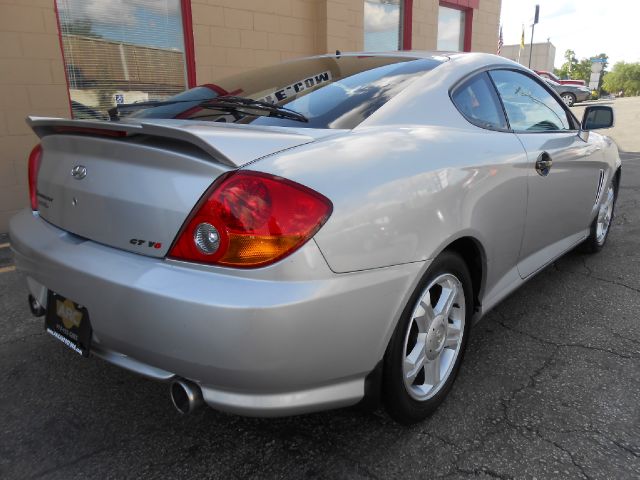 2003 Hyundai Tiburon SE LE Pro-4x