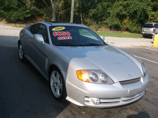 2004 Hyundai Tiburon SE LE Pro-4x