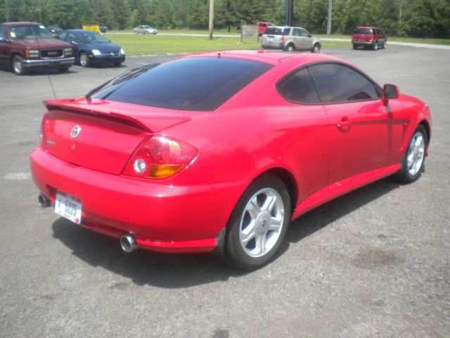 2004 Hyundai Tiburon 4WD Limited Hybrid