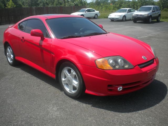 2004 Hyundai Tiburon 4WD Limited Hybrid