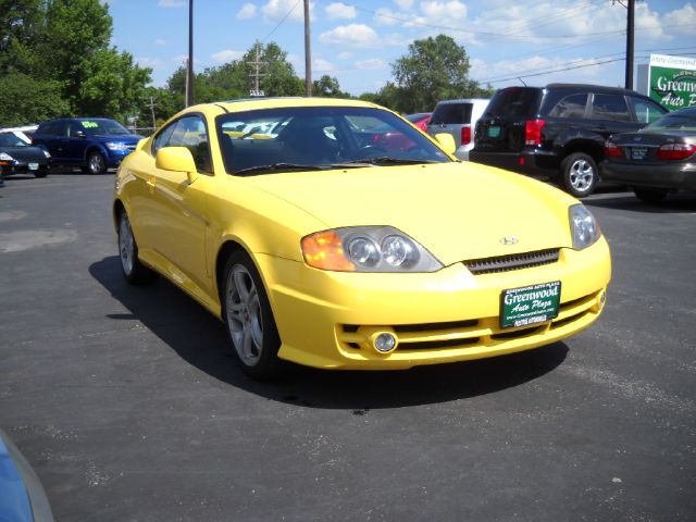 2004 Hyundai Tiburon L W12 Quattro AWD Sedan