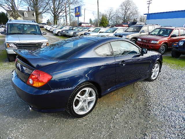 2004 Hyundai Tiburon Crew Cab LT 4x4