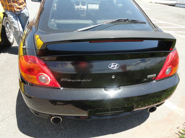 2004 Hyundai Tiburon L W12 Quattro AWD Sedan