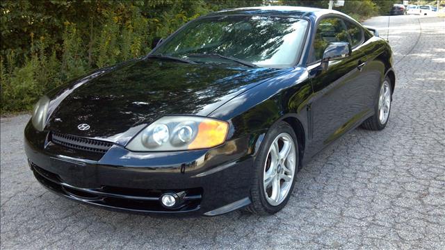 2004 Hyundai Tiburon L W12 Quattro AWD Sedan