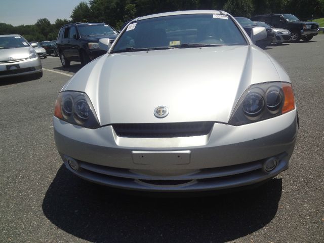 2004 Hyundai Tiburon SE LE Pro-4x