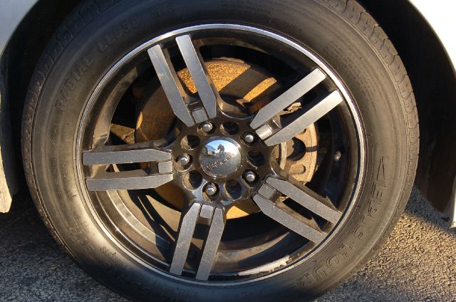 2005 Hyundai Tiburon XLS