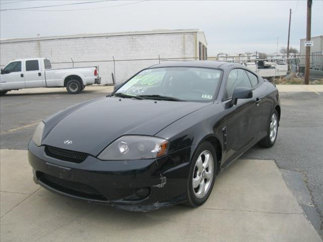 2005 Hyundai Tiburon Sle4x487kautoclean