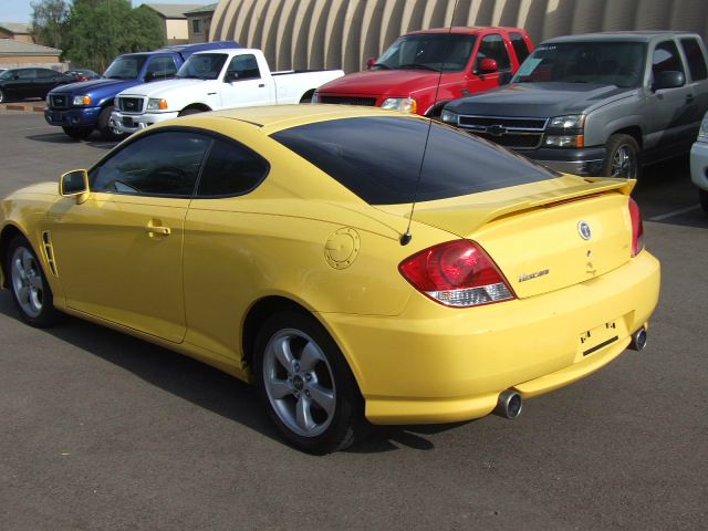 2006 Hyundai Tiburon XLS