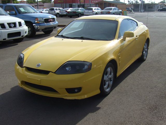 2006 Hyundai Tiburon XLS