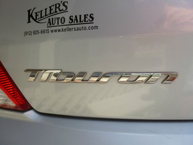 2006 Hyundai Tiburon SE