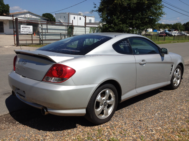 2006 Hyundai Tiburon XLS