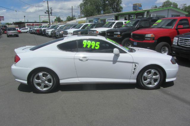 2006 Hyundai Tiburon XLS
