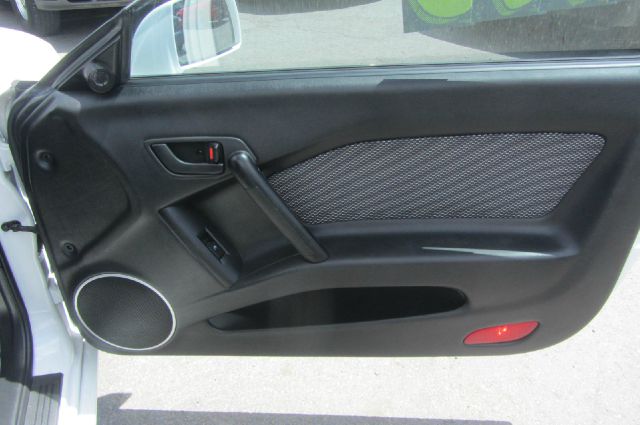 2006 Hyundai Tiburon XLS