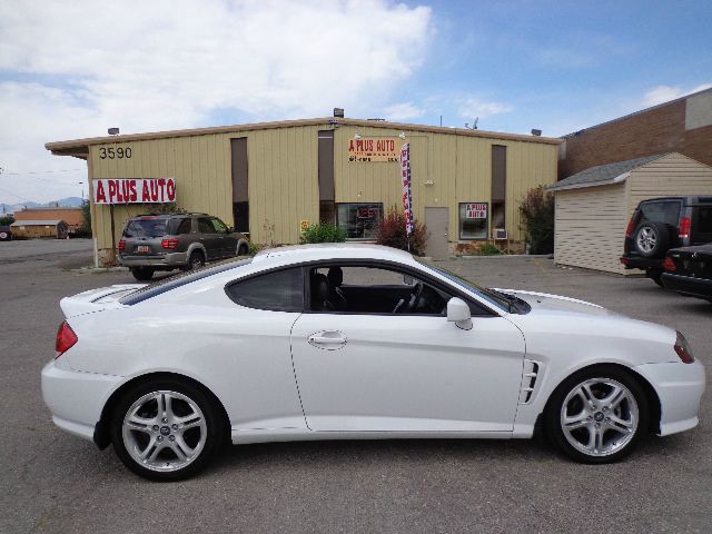 2006 Hyundai Tiburon Base Premium Track Grand Touring