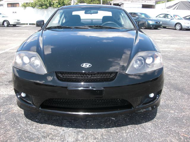 2006 Hyundai Tiburon XLS