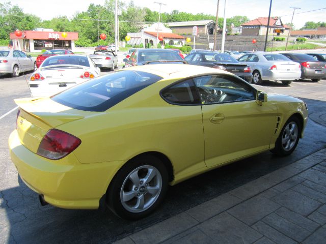 2006 Hyundai Tiburon XLS