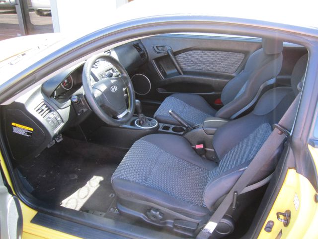2006 Hyundai Tiburon XLS