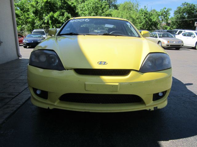2006 Hyundai Tiburon XLS