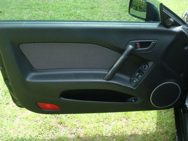 2006 Hyundai Tiburon XLS