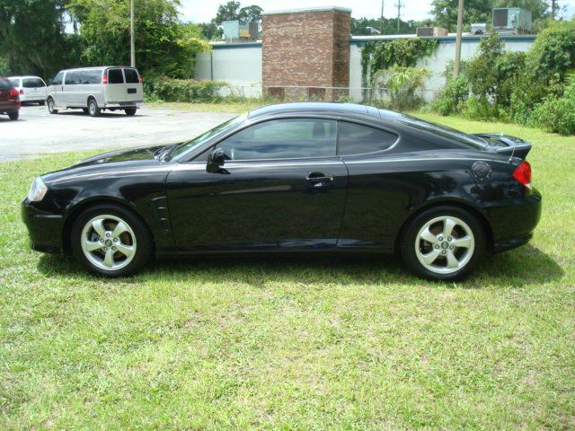 2006 Hyundai Tiburon XLS