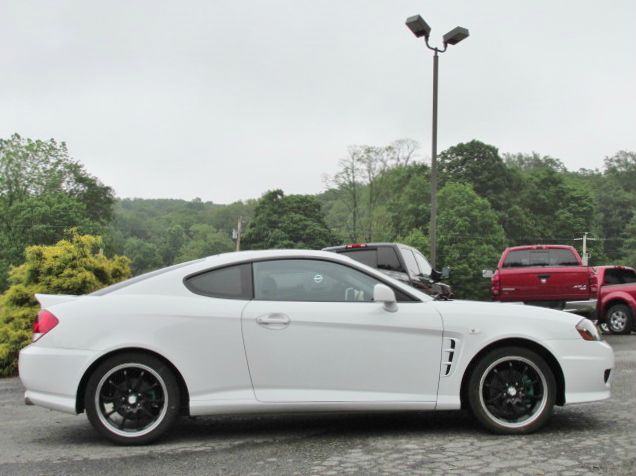2006 Hyundai Tiburon Unknown