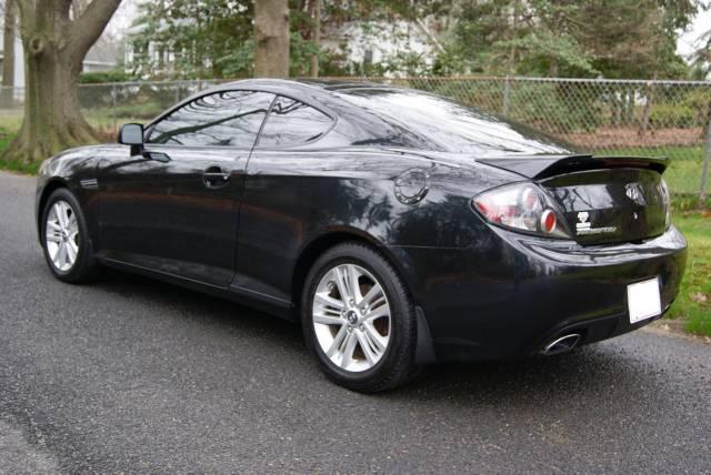 2007 Hyundai Tiburon XLS