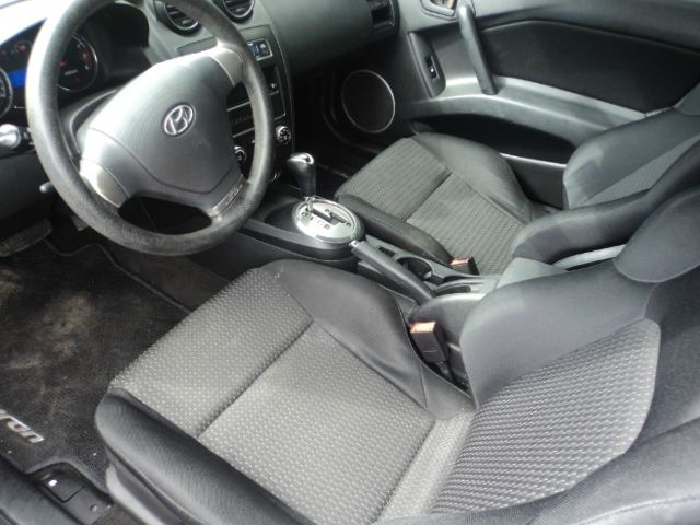 2007 Hyundai Tiburon XLS