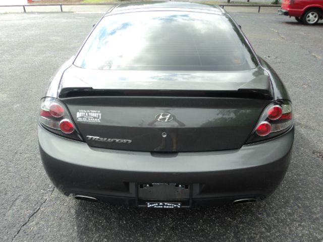 2007 Hyundai Tiburon XLS