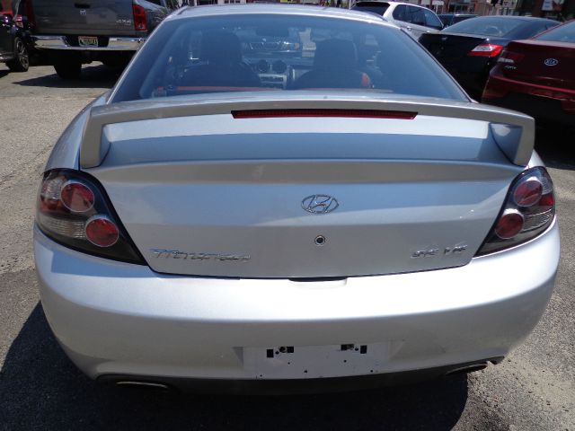 2007 Hyundai Tiburon SE
