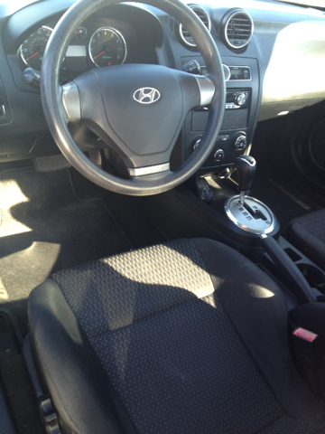 2007 Hyundai Tiburon XLS