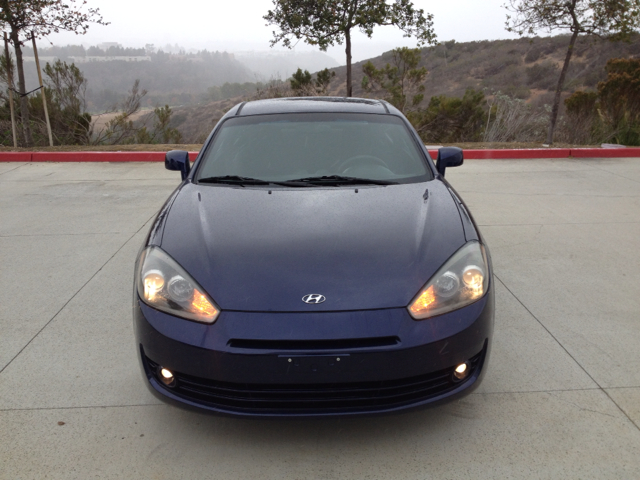 2007 Hyundai Tiburon Windstar LX 4DR
