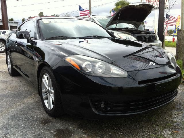 2008 Hyundai Tiburon XLS
