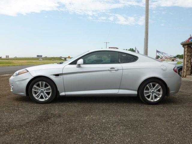 2008 Hyundai Tiburon XLS