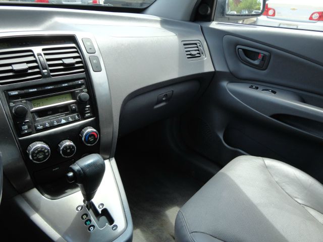 2005 Hyundai Tucson RAM AIR WS6