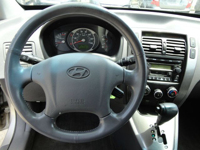 2005 Hyundai Tucson RAM AIR WS6