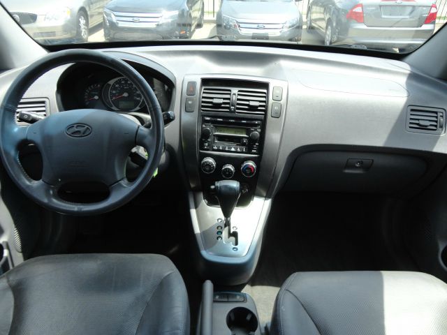 2005 Hyundai Tucson RAM AIR WS6