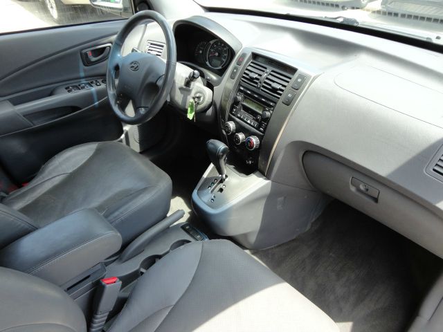 2005 Hyundai Tucson RAM AIR WS6