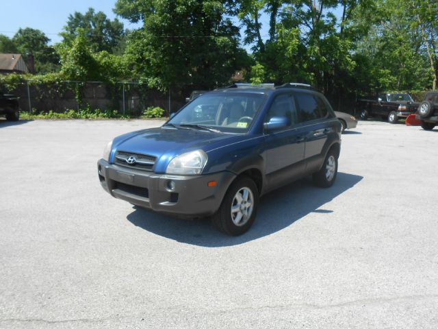 2005 Hyundai Tucson SLT Quad