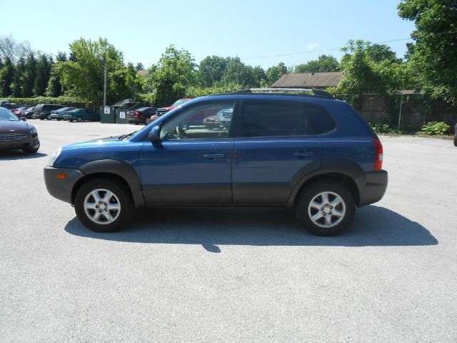 2005 Hyundai Tucson SLT Quad