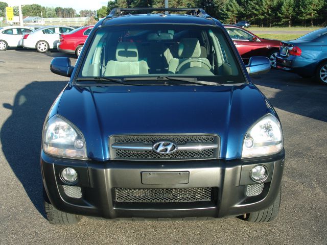 2005 Hyundai Tucson 2002 Saturn