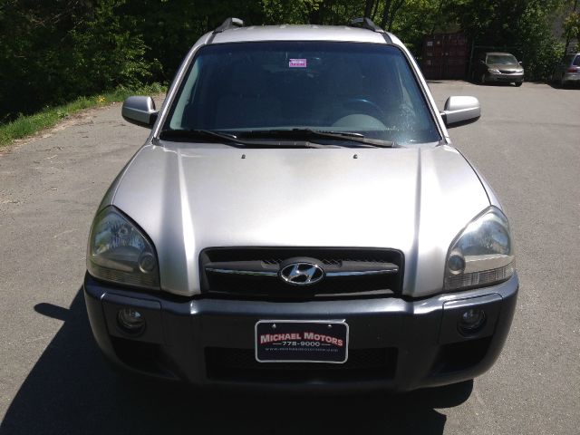 2005 Hyundai Tucson 2002 Saturn