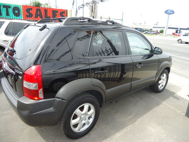 2005 Hyundai Tucson SLT Quad