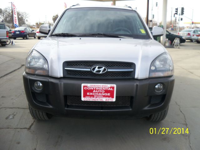 2005 Hyundai Tucson Unknown